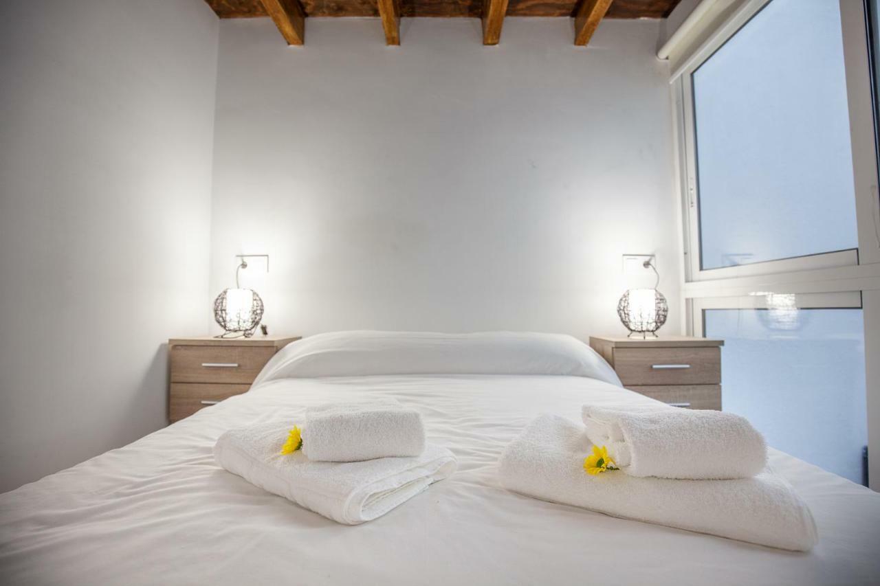 Pasaje Amores Iz. - Tranquilidad Y Vida Cultural En Centro Sevilla 4Px Екстериор снимка