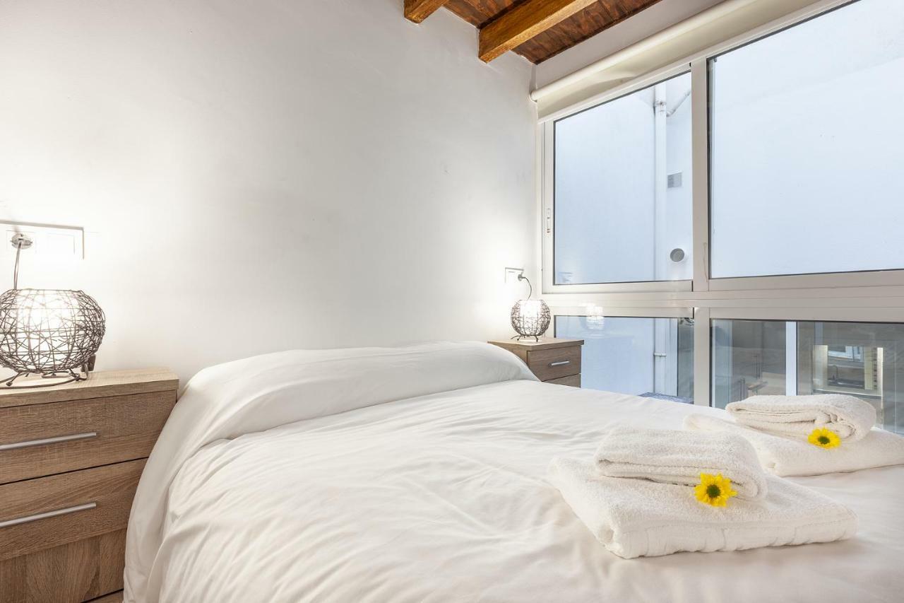 Pasaje Amores Iz. - Tranquilidad Y Vida Cultural En Centro Sevilla 4Px Екстериор снимка