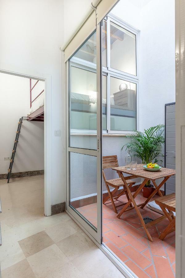 Pasaje Amores Iz. - Tranquilidad Y Vida Cultural En Centro Sevilla 4Px Екстериор снимка