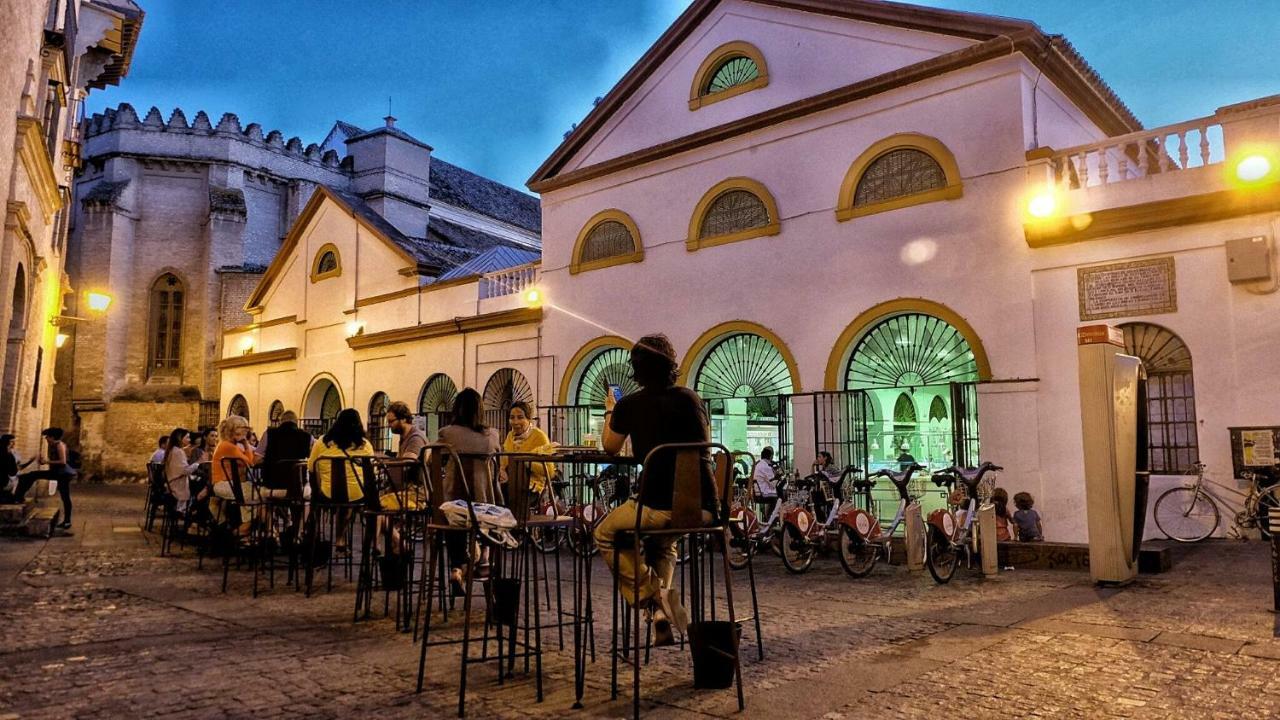 Pasaje Amores Iz. - Tranquilidad Y Vida Cultural En Centro Sevilla 4Px Екстериор снимка